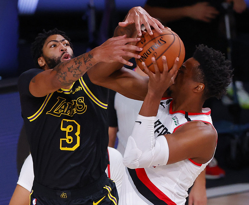 Leyu浓眉哥关键节点关键助攻，DWG带队取胜！的简单介绍