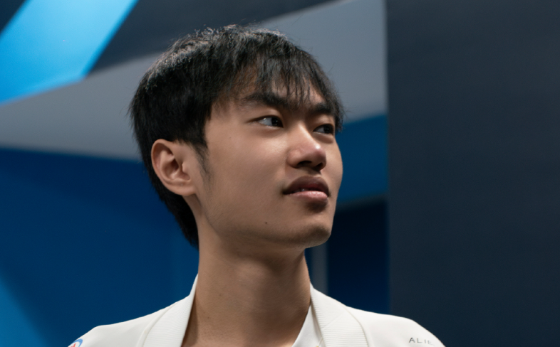 Leyu关于Faker连续三场比赛得分超过突破纪录山东泰山窗口期迎来里程碑，媒体一致点评：赛后上海海港造点机会的信息